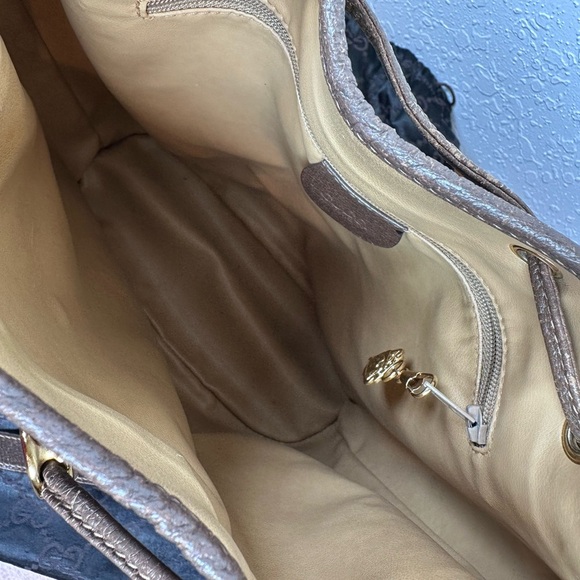 Auth Gucci GG Supreme PVC x Leather Beige Drawstring Shoulder Bag - Picture 11 of 14